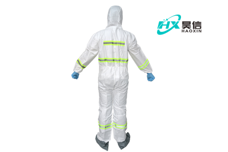 microporous coverall with reflective tape (back)_副本.png